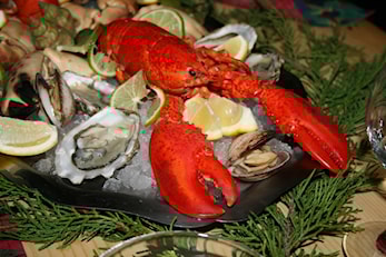 Hummerfest på Kast Loss med skalldyrbuffet - Sesong avslutning for alle - bindende påmelding